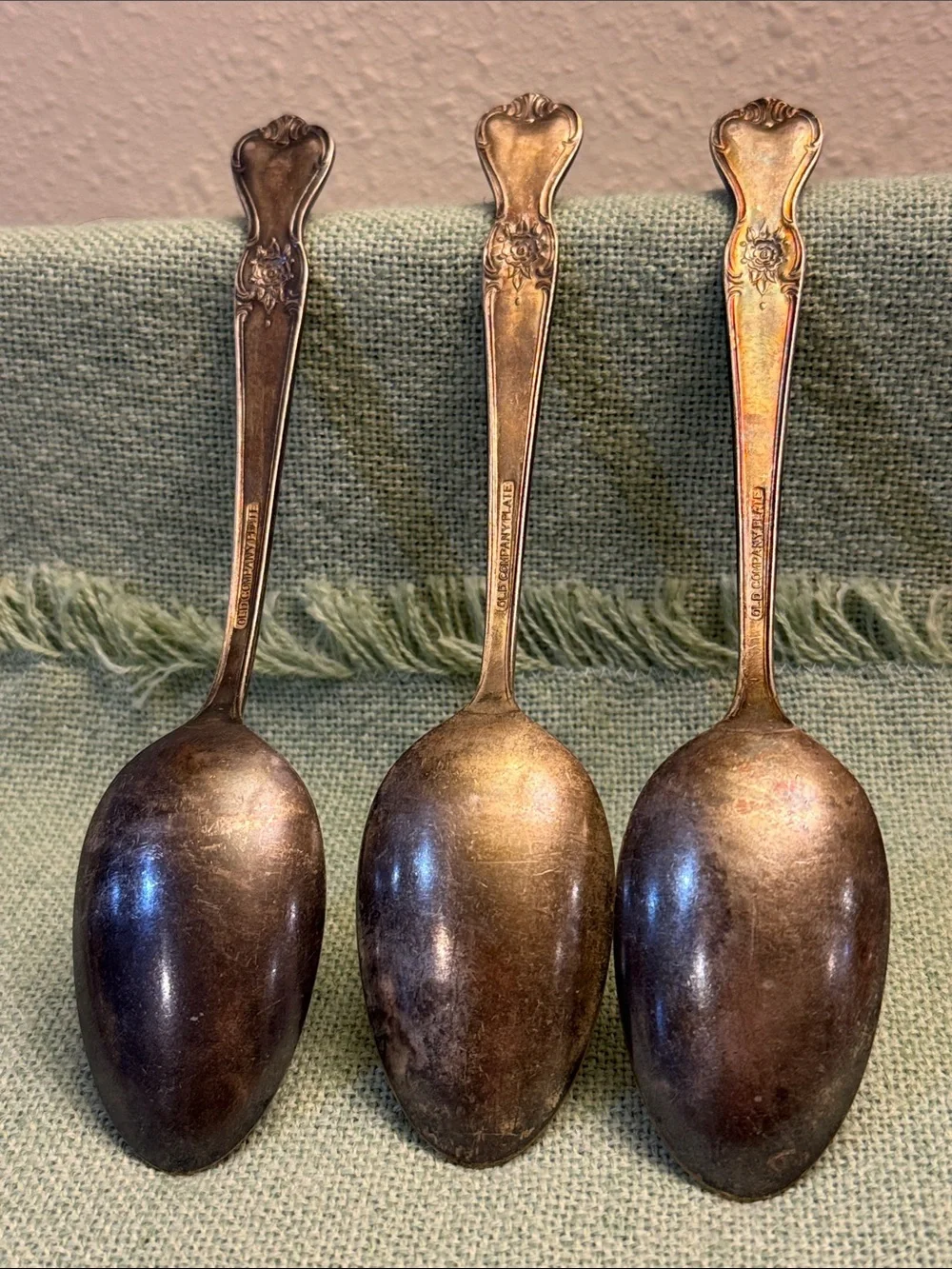 Classic Silver-Tone Decorative Tablespoons- Set of 3